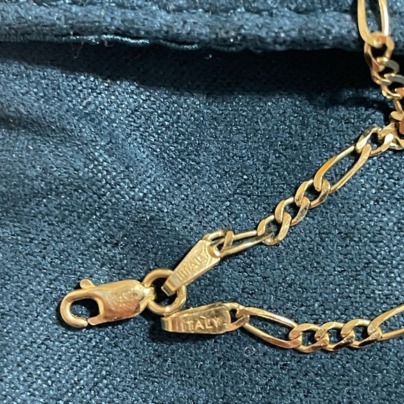 Kinn Kyle Figaro Chain Bracelet 14k Gold - Picture 5 of 6